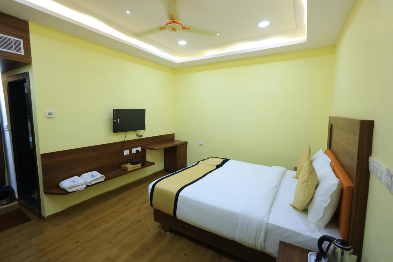Hotel Sun Castle Palamaner Zewnętrze zdjęcie